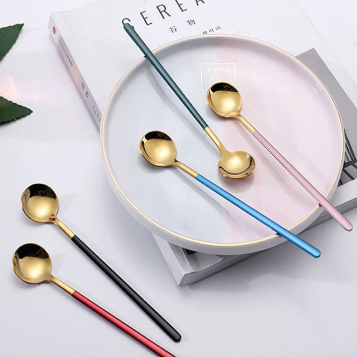 Trendy Espresso- og Dessertske Sæt med 4 Stykker
