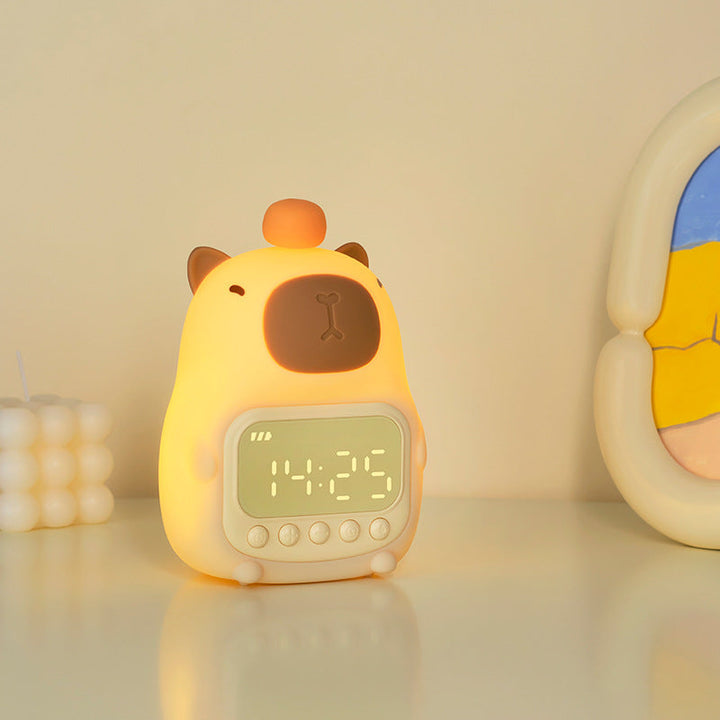 Sød Capybara Nattelys LED – Børns Vækkeur &amp; Nattelys til Soveværelset |