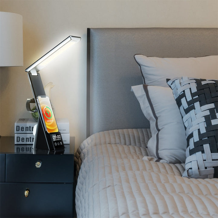 Skrivebordslampe med trådløs oplader