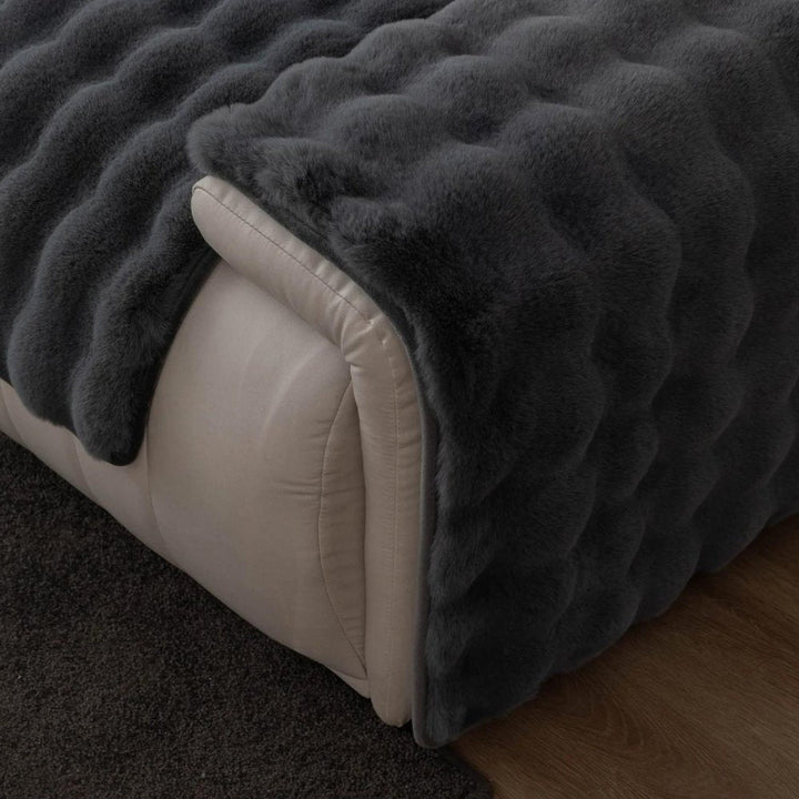 FurGuard • Tykt Plush Hundesofa Cover