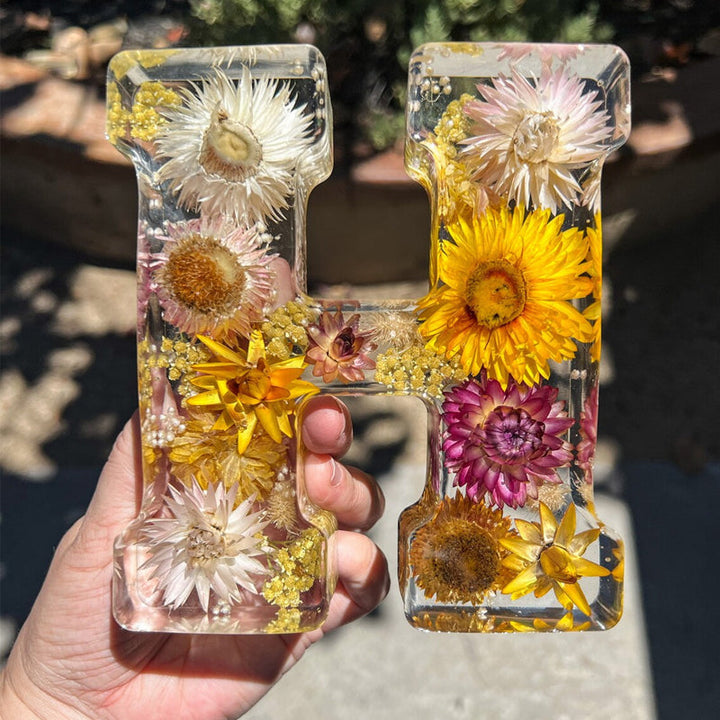 Tørrede Blomster Bogstaver Nattelys