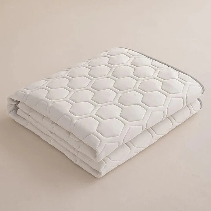 Quilted Cooling Madrasbetræk med Høj-Densitet Køle Fiber |