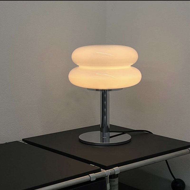 Bordlampe i italiensk designerstil