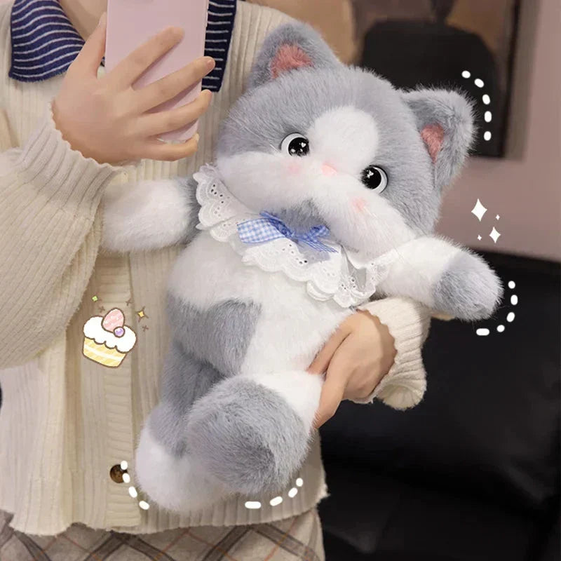 Kawaii Kat Plush Familie med Krave