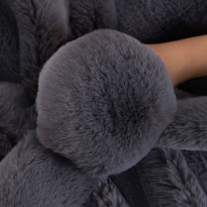 Luxe Anti-Skrid Sofa Cover - SofaGuard Luxe