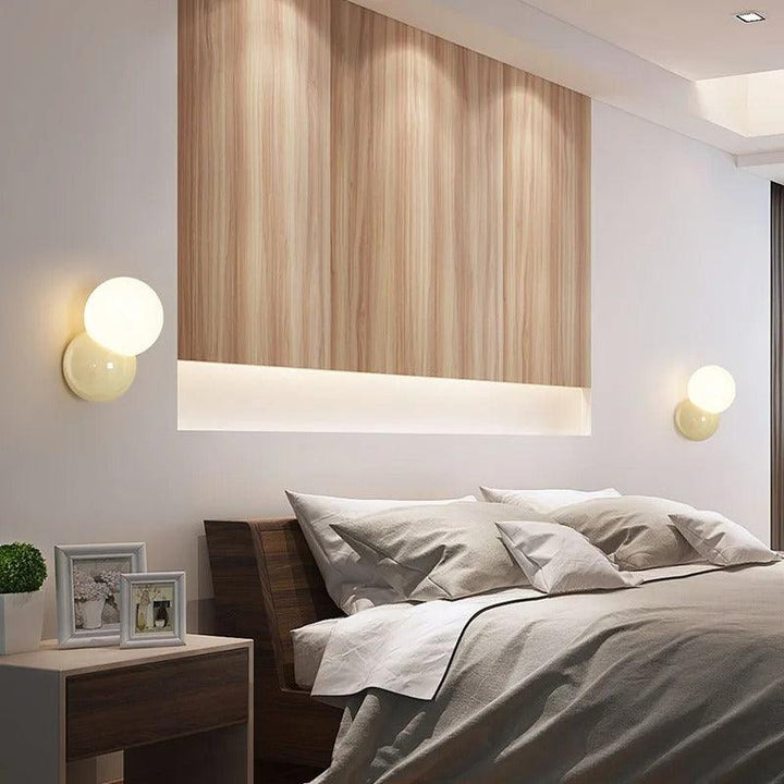 Nordic Bubble Wall Lamp | Trykknap