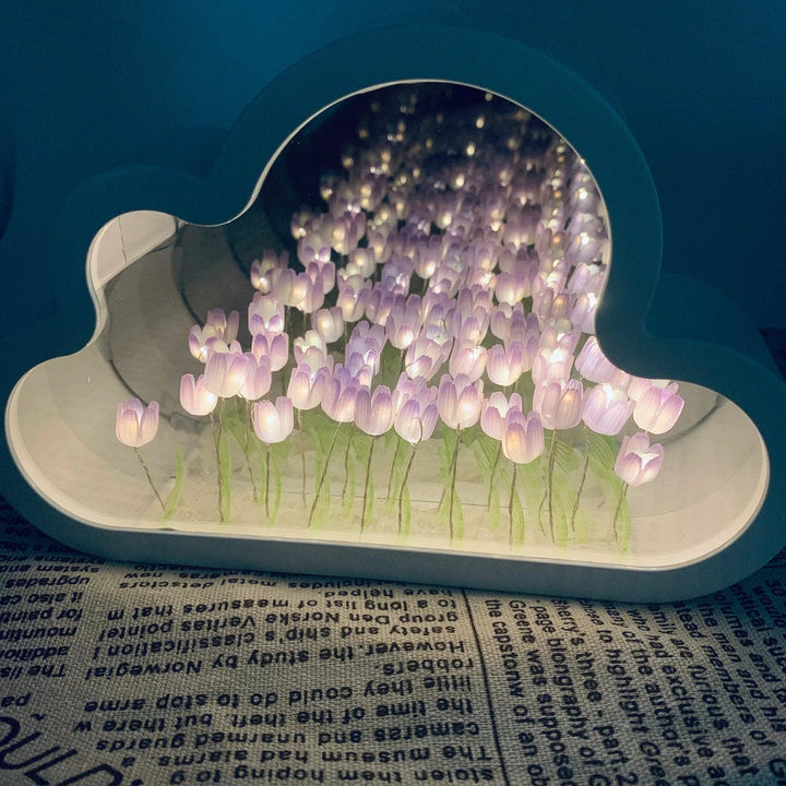 Tulip Cloud LED Spejl – Magisk Lys &amp; Dekorativt Design