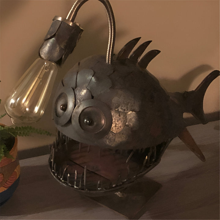 Steampunk Angler Fish Lampe – Cool &amp; Usædvanlig Gulvlampe til Dit Hjem