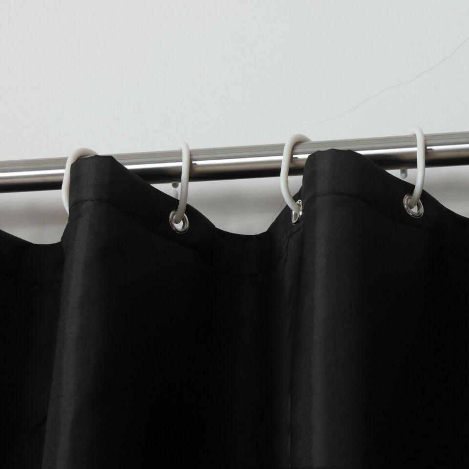 Vandtæt sort polyester bruseforhæng med forskellige størrelsesmuligheder