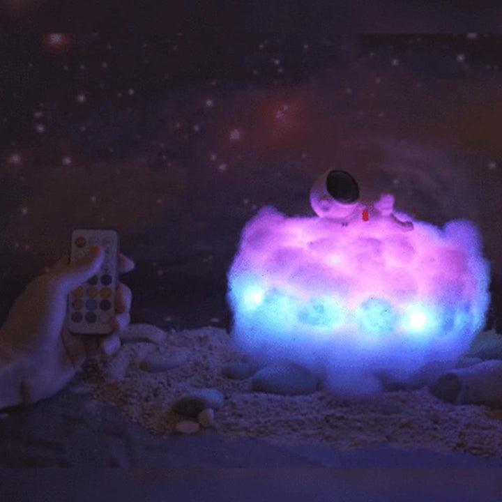 Astronaut farverig Skyer Nattelys