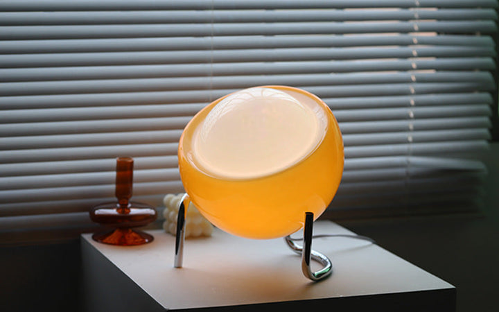RETRO GLAS BORDLAMPE - ATMOSFÆRISK NORDISK NATTELYS