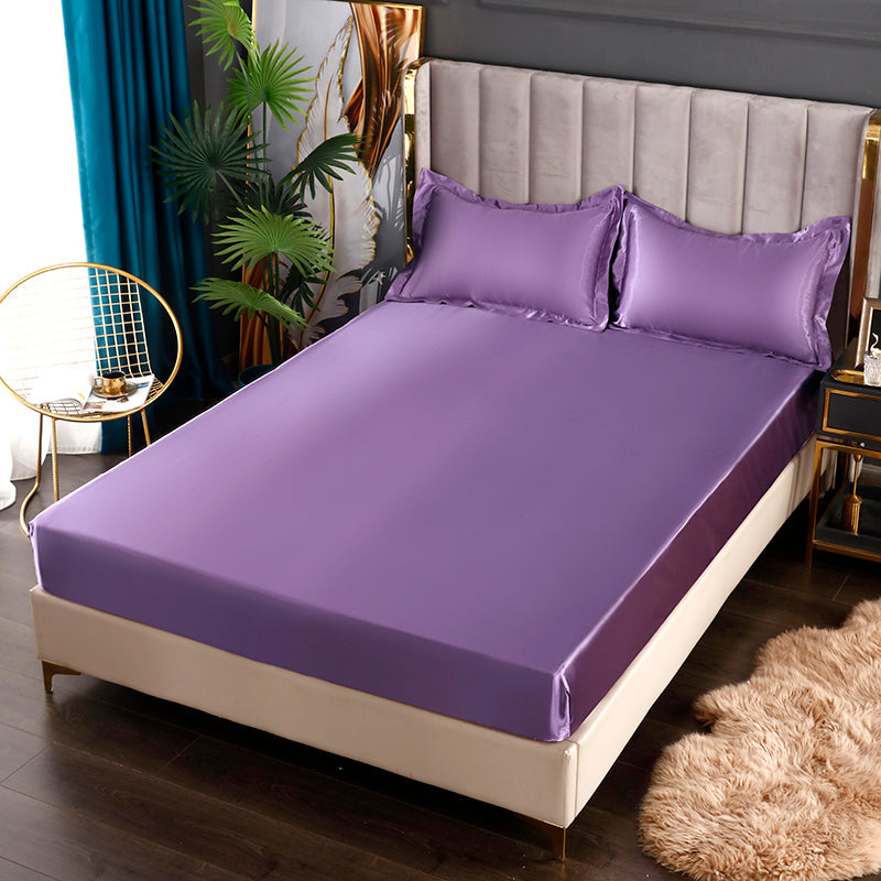 Silke Satin Elastisk Fitted Lagner med GRATIS* Silke Satin Puder