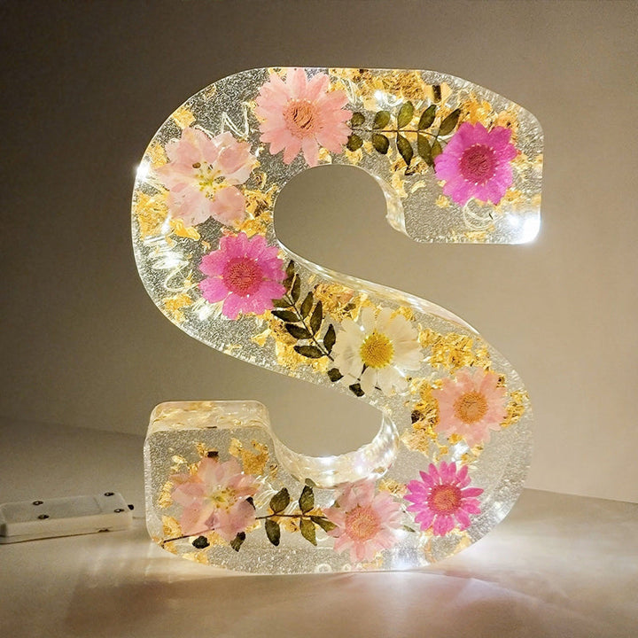Tørrede Blomster Bogstaver Nattelys