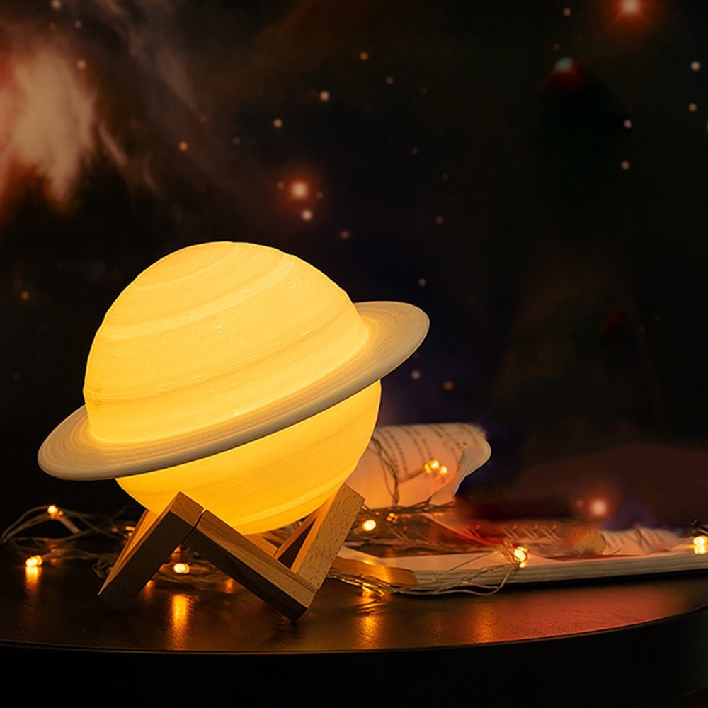 Lampe - SaturnGlow - Planetarisk Design - Justerbart Lys