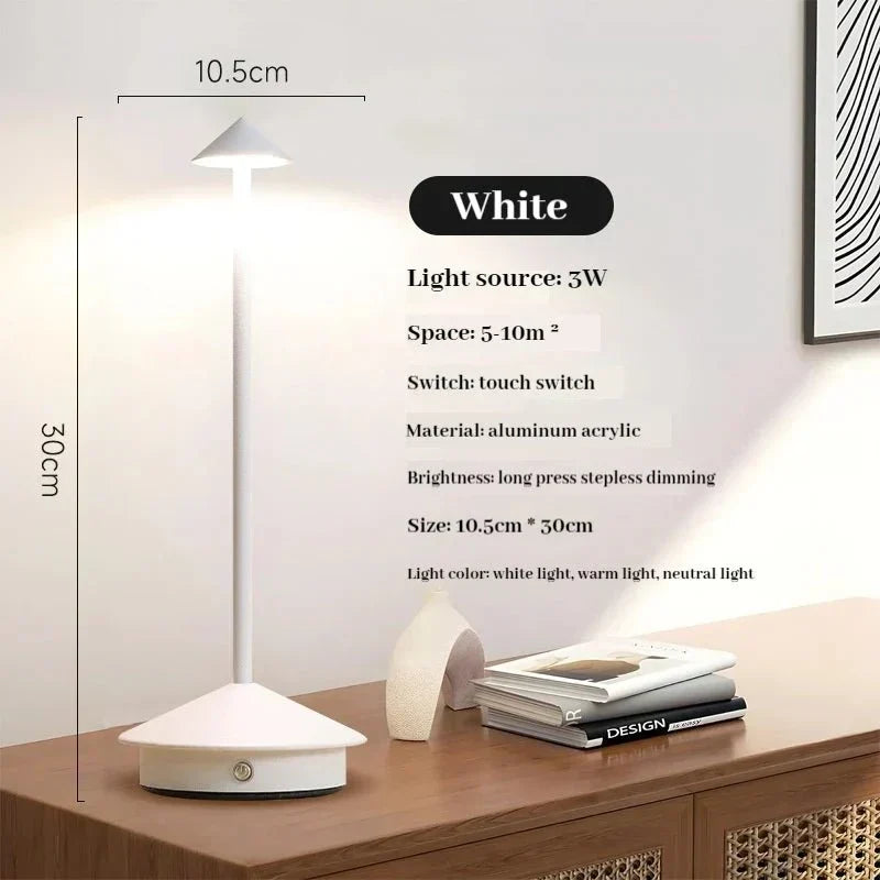 Elegant genopladelig metal bordlampe