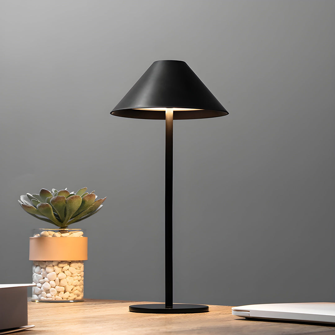 Minimalistisk dæmpbar Touch bordlampe - vandtæt og genopladelig lysfarve
